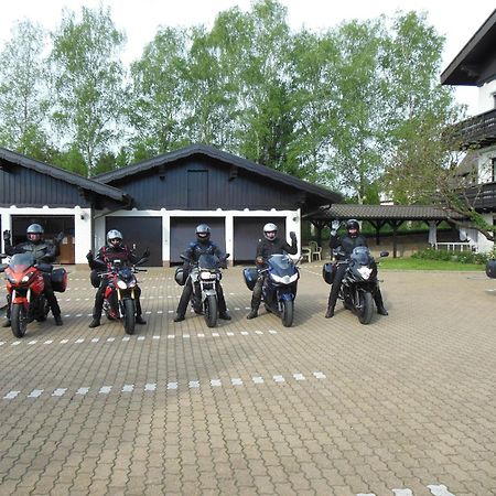 Hotel Muehlenthal Gmbh Schwalbach Екстер'єр фото