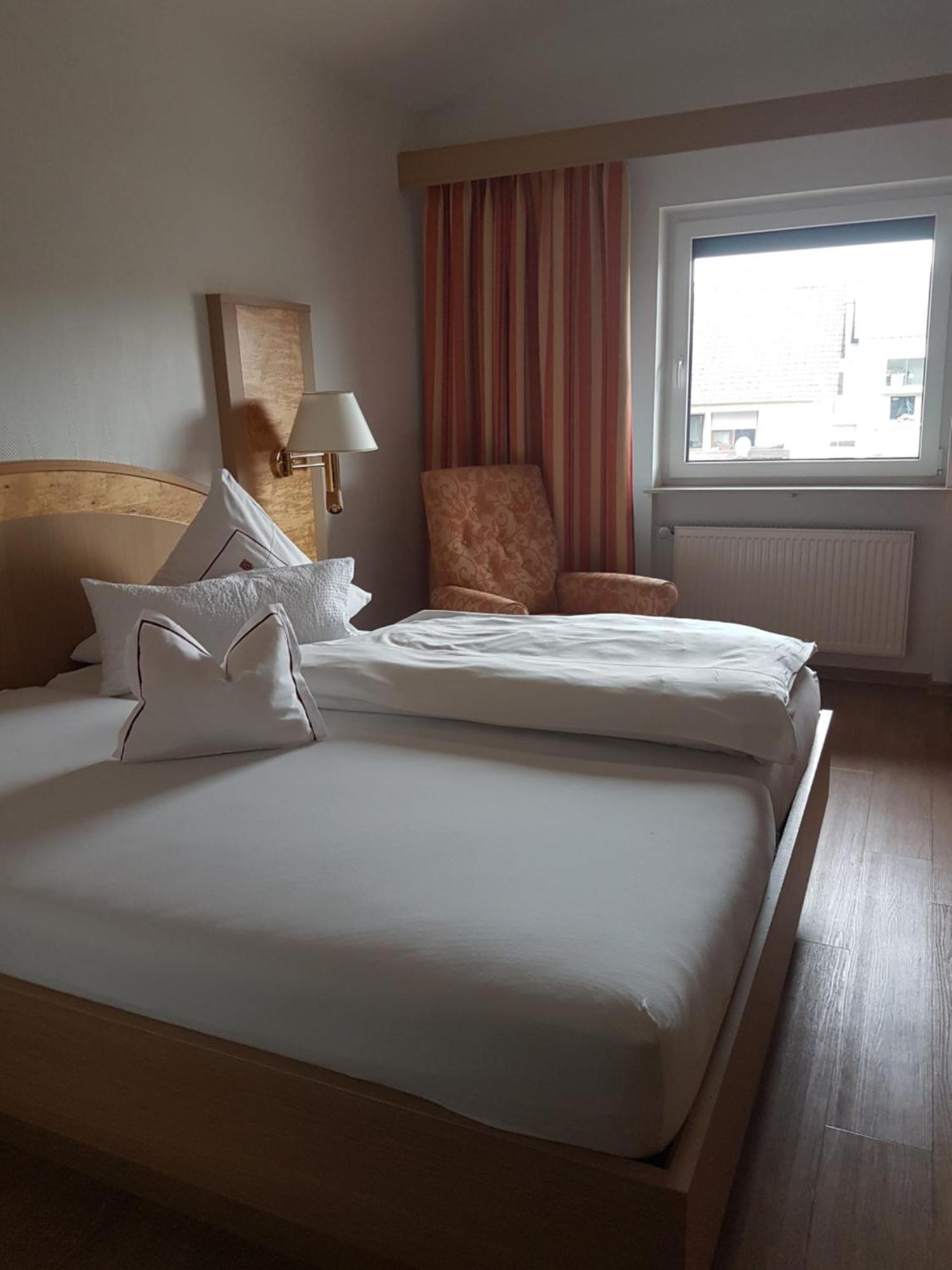 Hotel Muehlenthal Gmbh Schwalbach Екстер'єр фото