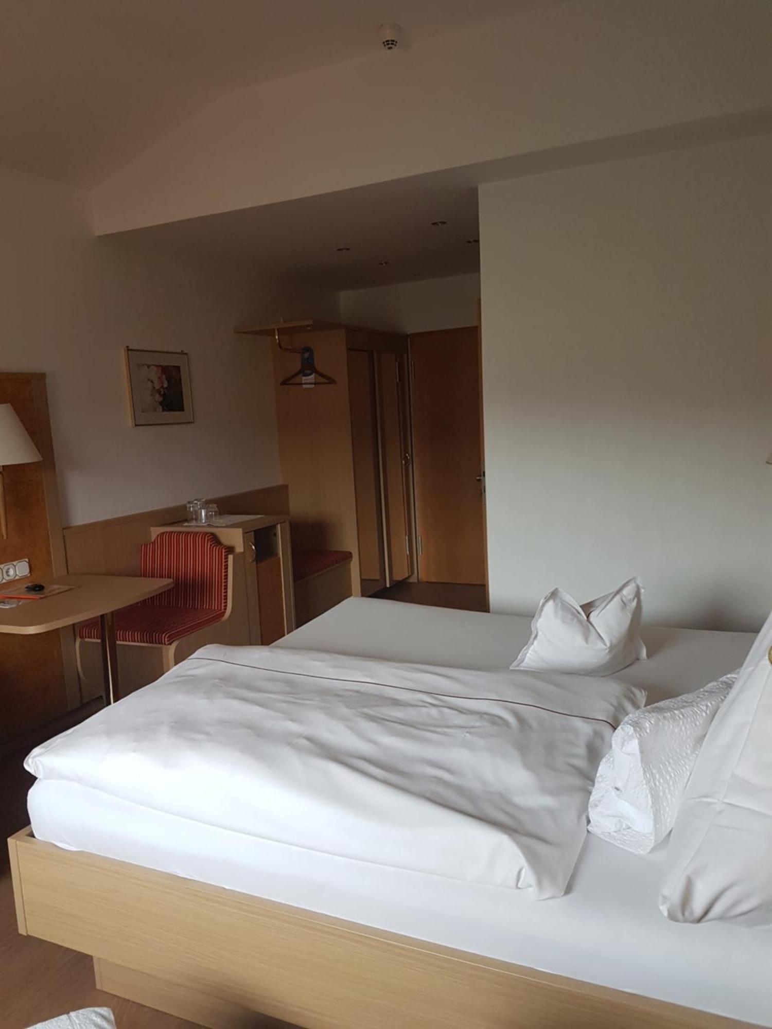 Hotel Muehlenthal Gmbh Schwalbach Екстер'єр фото