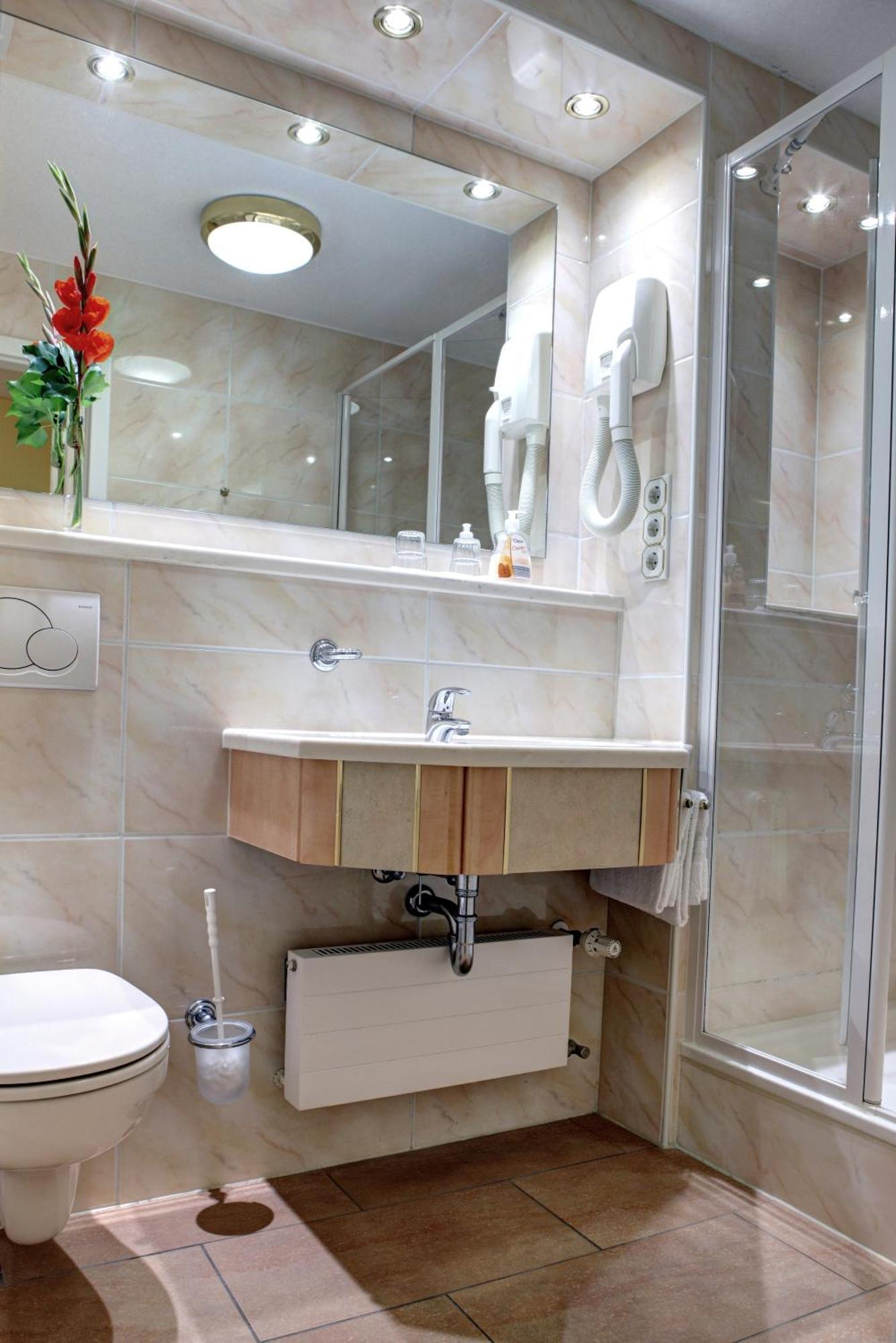 Hotel Muehlenthal Gmbh Schwalbach Екстер'єр фото