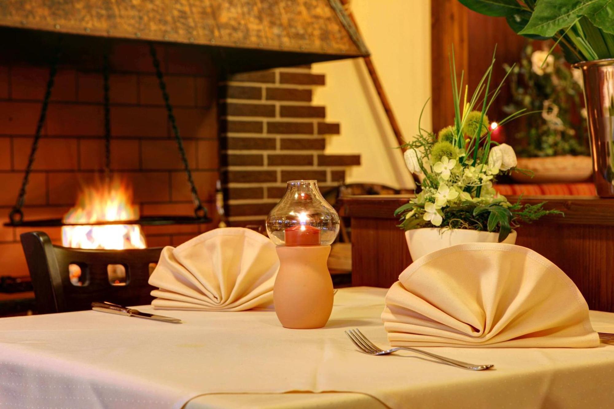 Hotel Muehlenthal Gmbh Schwalbach Екстер'єр фото