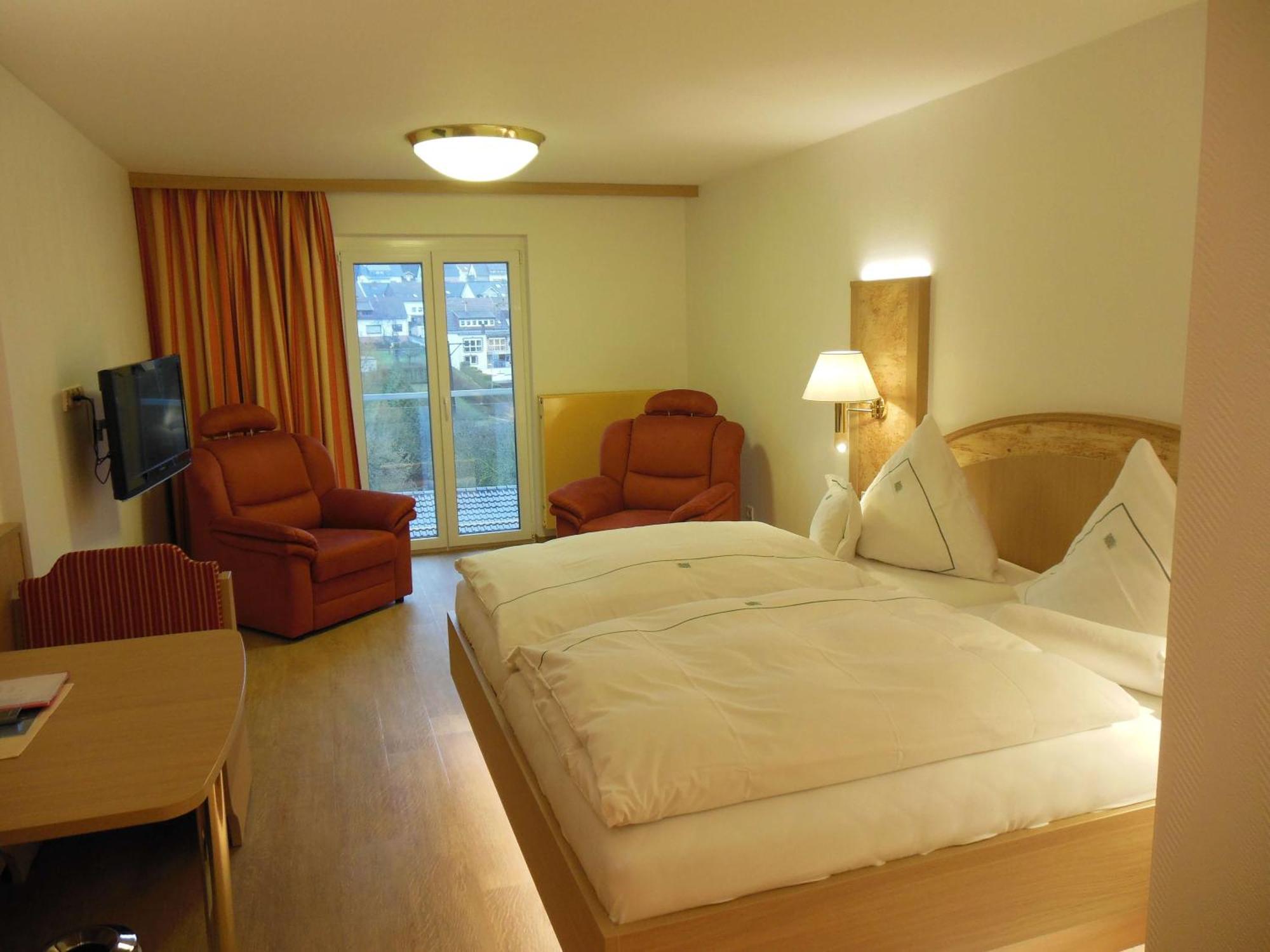Hotel Muehlenthal Gmbh Schwalbach Екстер'єр фото